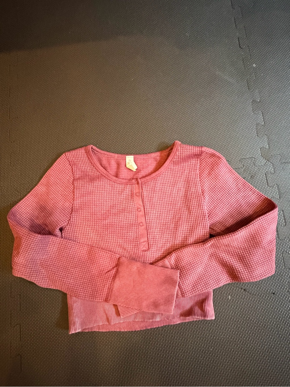 Offline by aerie Long-Sleeve Waffle Knit Henley Top Cropped - acid washed maroon